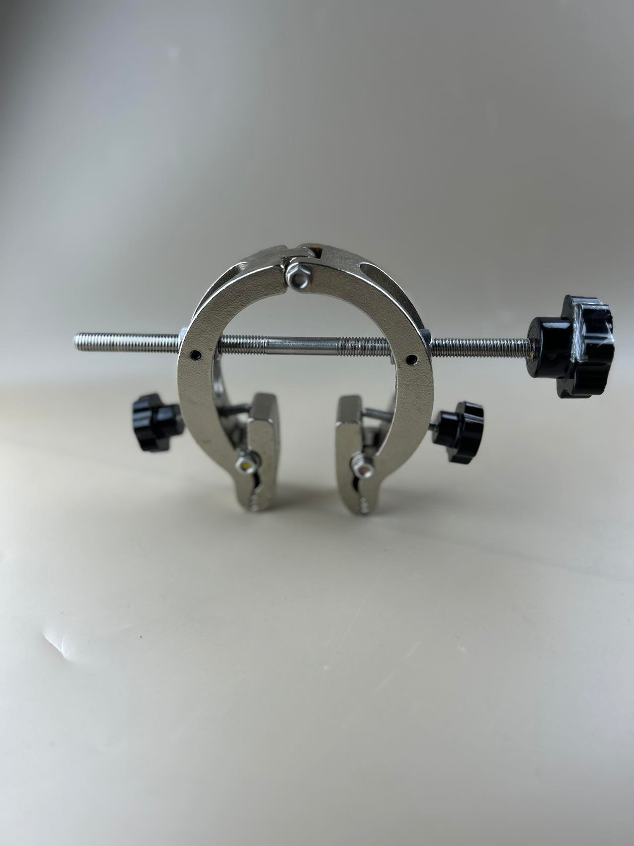Cobblers Waist Lasting Clamp