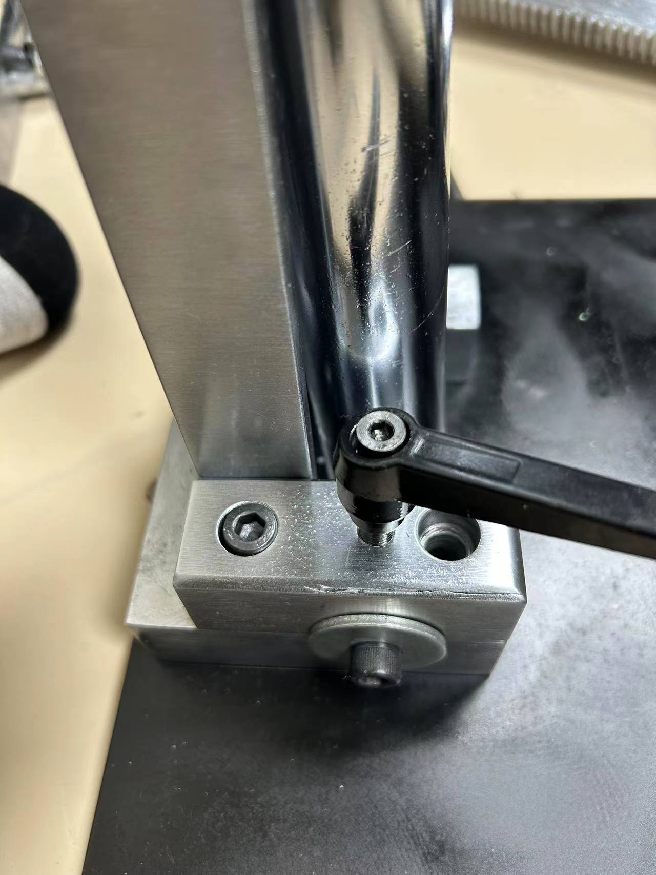 Robust Boot seaming Repairing Lasting Jack