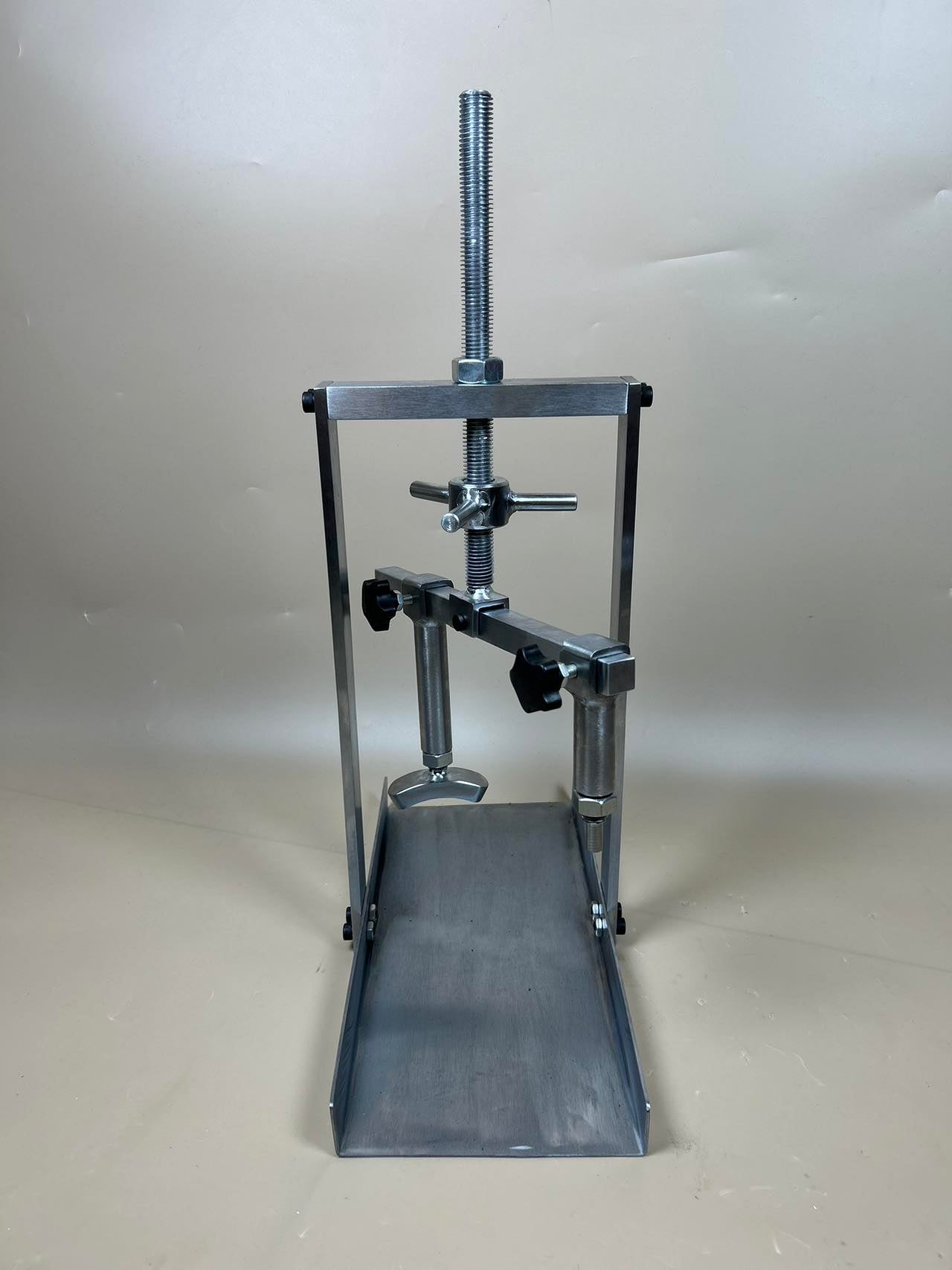 Shoemaker Press Tools