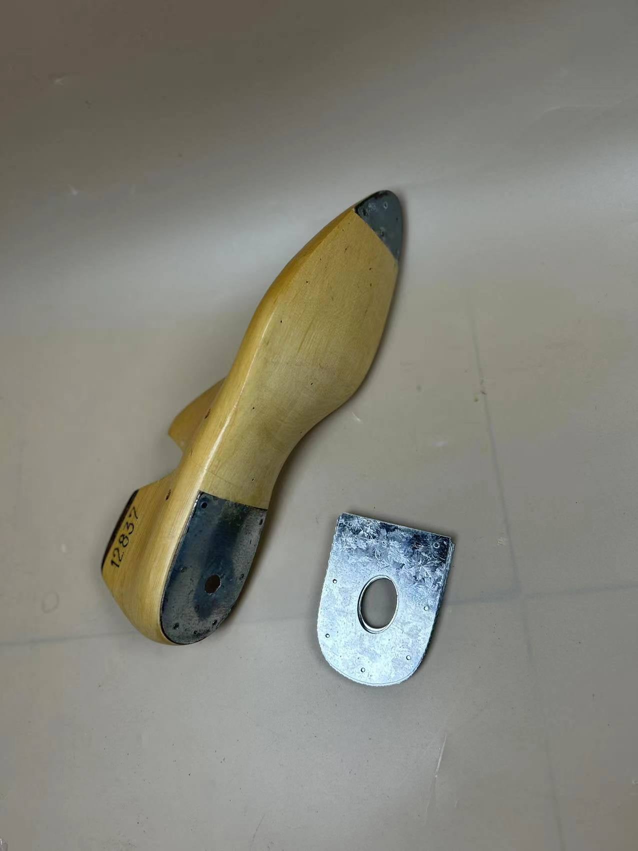 Shoe Last Metal heel plate