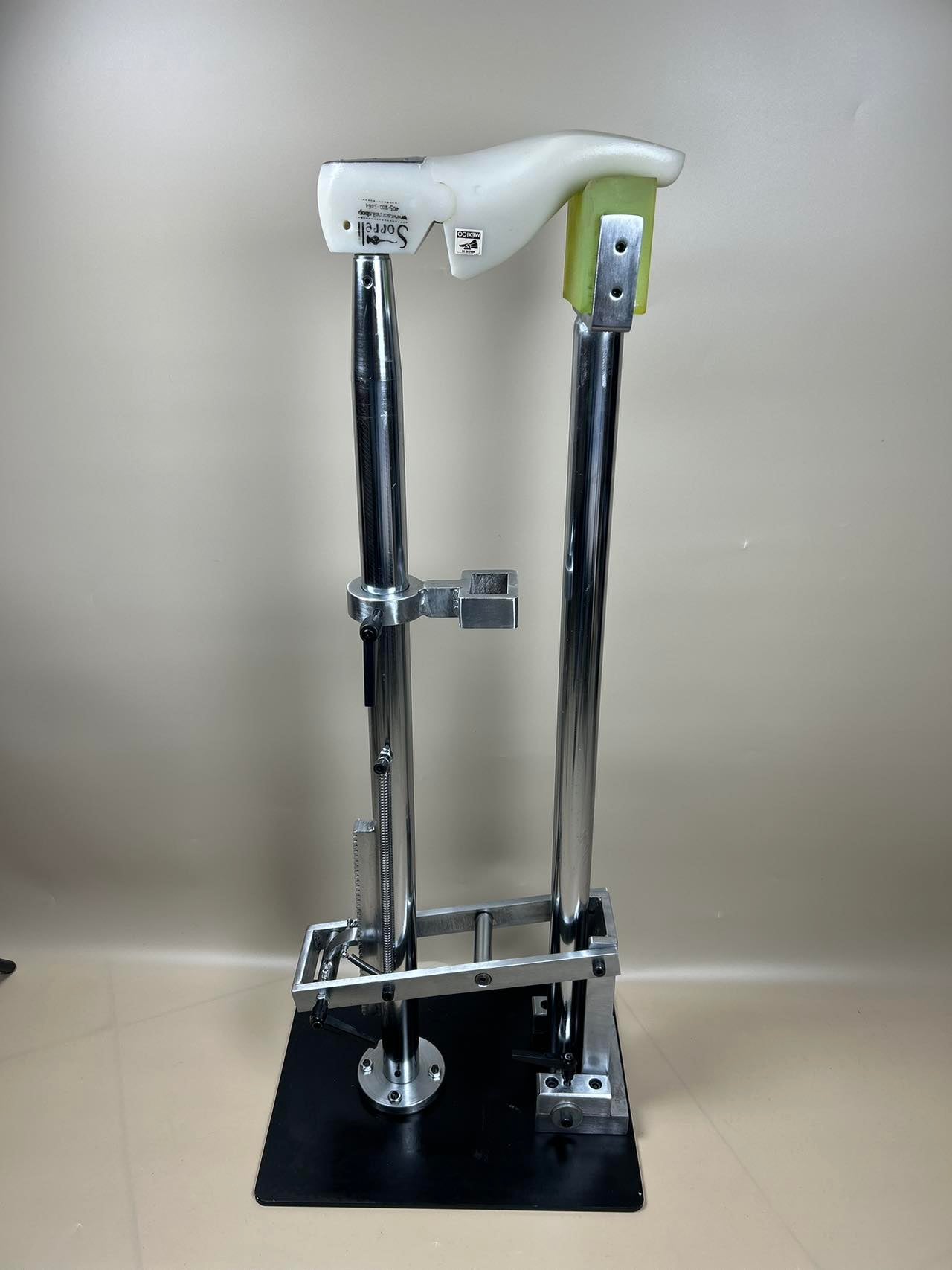 Robust Boot seaming Repairing Lasting Jack