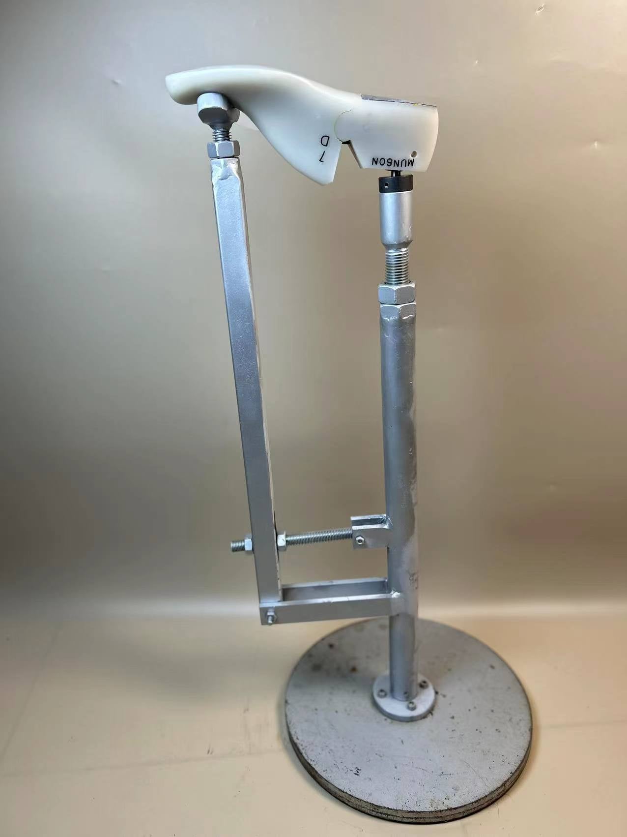 Shoemaker Boot Lasting Jack