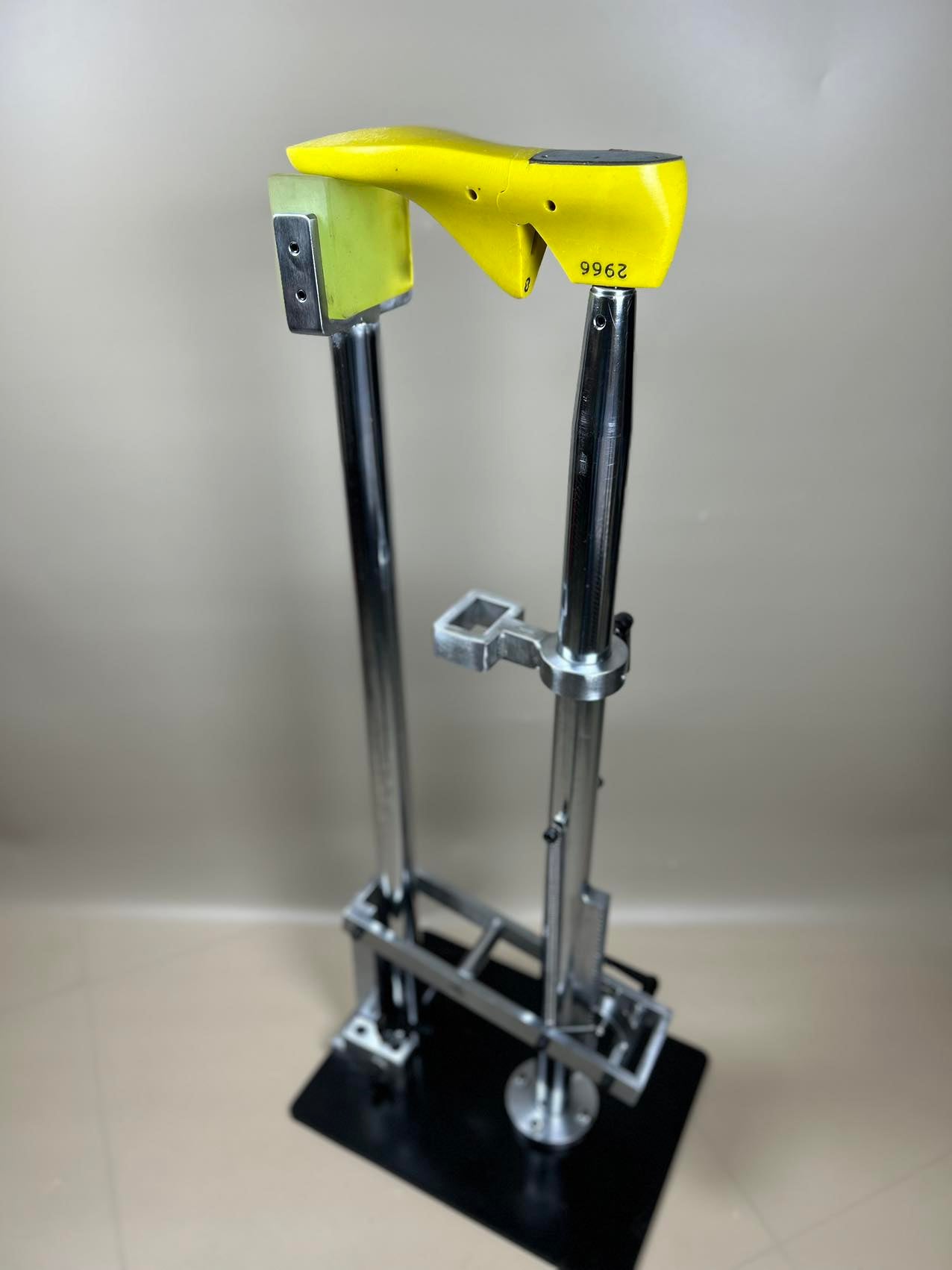 Robust Boot seaming Repairing Lasting Jack