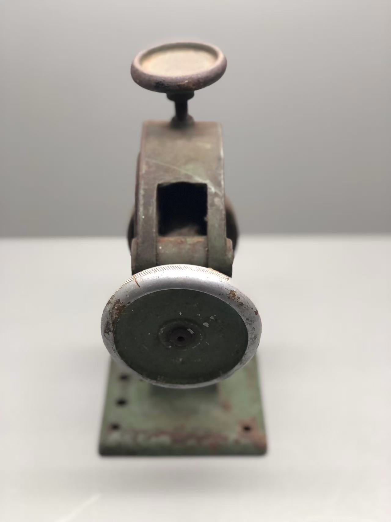 German Rafflenbeul mikon Fudge wheel machine with one wheel in 10spi.