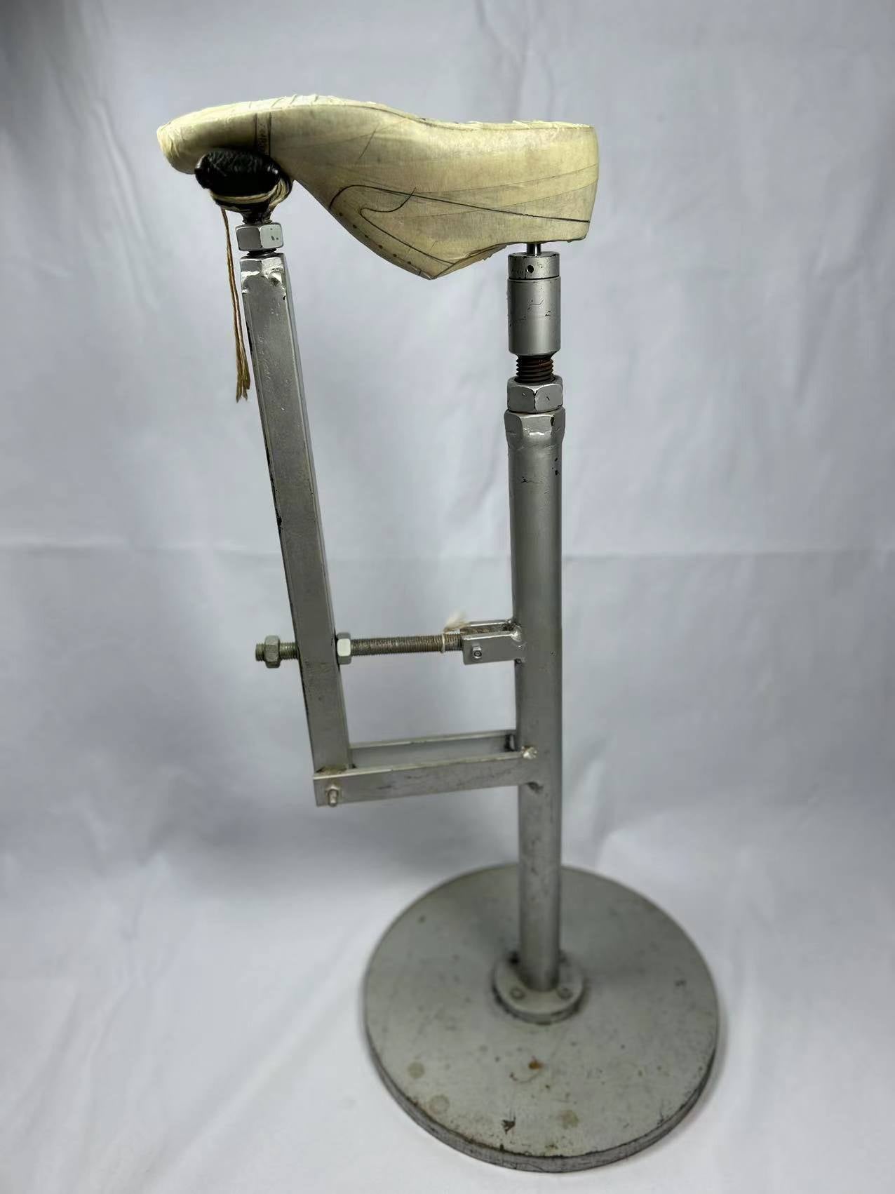 Shoemaker Boot Lasting Jack