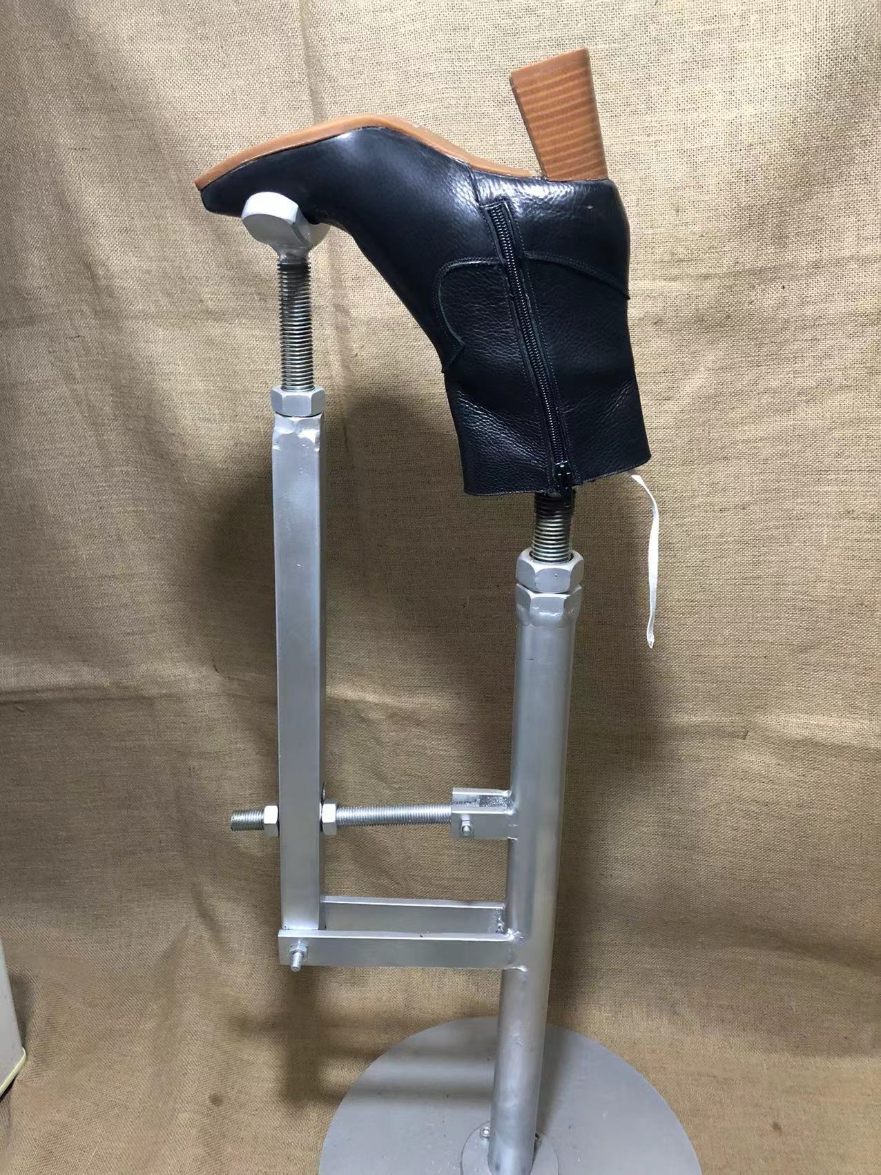 Shoemaker Boot Lasting Jack