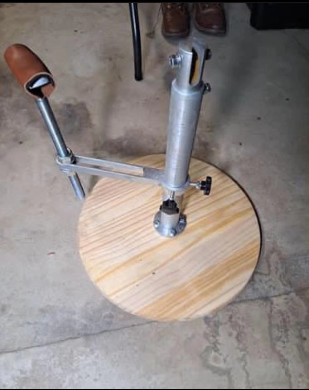 Shoemaker Boot Lasting Jack