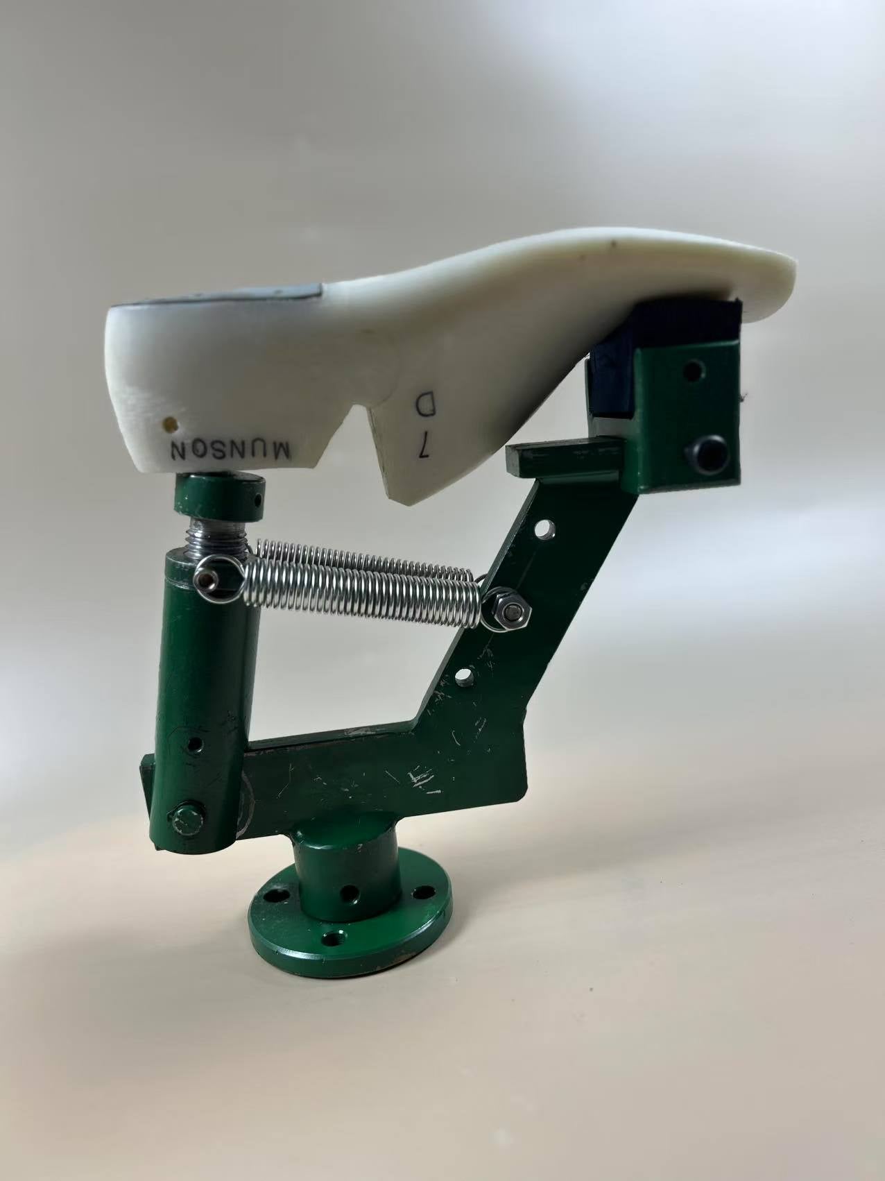 Table Lasting Jack with foot rest