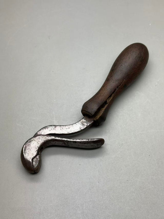 Rare Vintage  Bull Dog Pliers